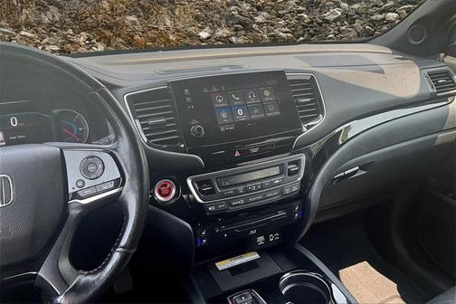 2020 Honda Pilot AWD Black Edition