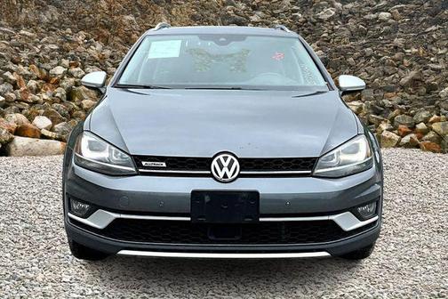2017 Volkswagen Golf Alltrack TSI SEL