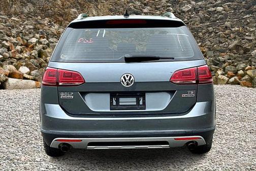 2017 Volkswagen Golf Alltrack TSI SEL