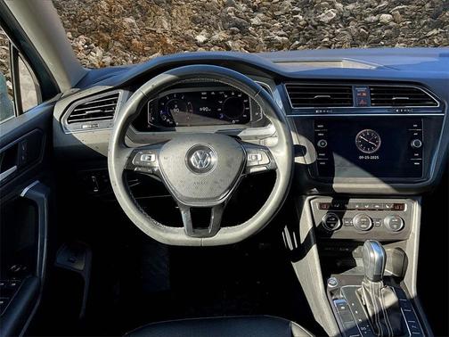 2021 Volkswagen Tiguan 2.0T SEL
