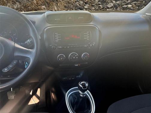 2015 Kia Soul Base