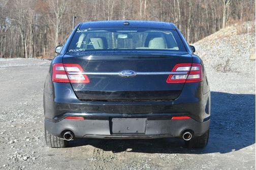 2018 Ford Taurus SE