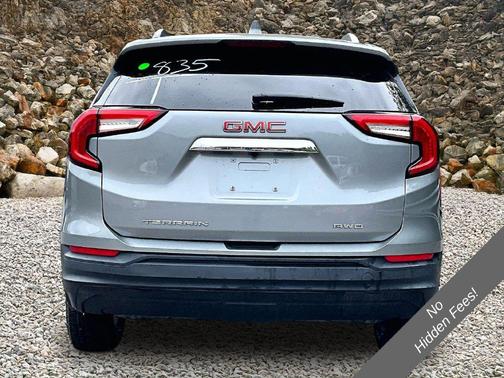 Sterling Metallic 2023 GMC Terrain SLE