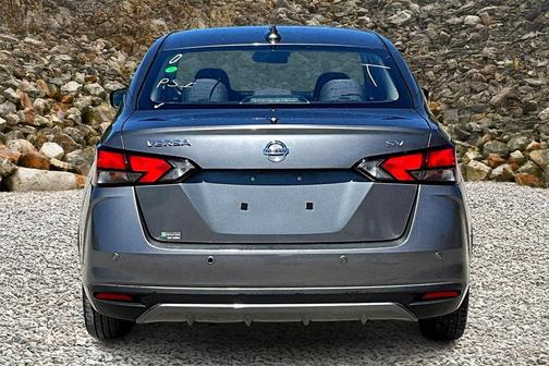 2021 Nissan Versa 1.6 SV