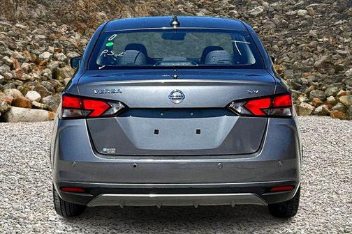 2021 Nissan Versa 1.6 SV