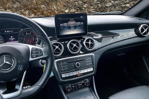 2018 Mercedes-Benz AMG GLA 45 Base 4MATIC