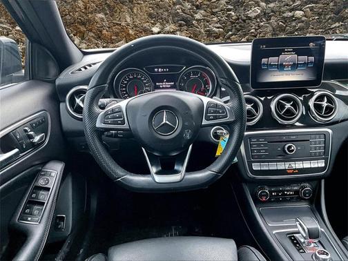 2018 Mercedes-Benz AMG GLA 45 Base 4MATIC