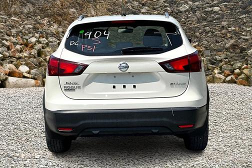 2018 Nissan Rogue Sport SV
