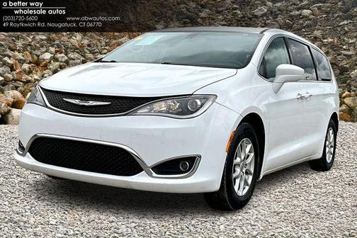 2020 Chrysler Pacifica Touring