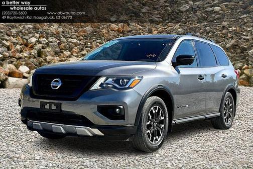 2019 Nissan Pathfinder SL