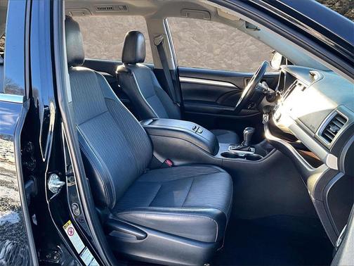 2019 Toyota Highlander LE Plus