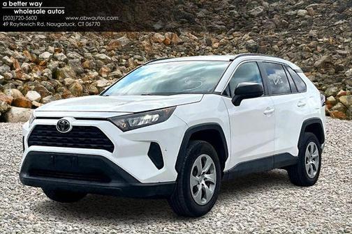 2019 Toyota RAV4 LE