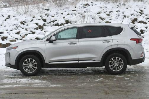 2019 Hyundai SANTA FE SE 2.4