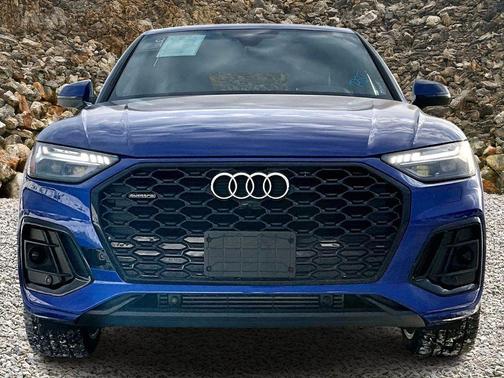 2022 Audi Q5 45 S line Prestige