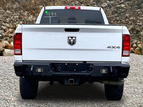 Bright White Clearcoat 2017 RAM 3500 Tradesman