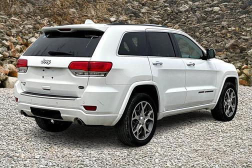 2020 Jeep Grand Cherokee Overland
