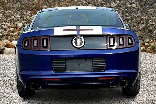 2014 Ford Mustang V6