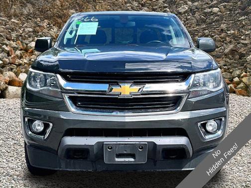 Deepwood Green Metallic 2018 Chevrolet Colorado LT