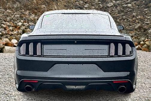 2015 Ford Mustang V6