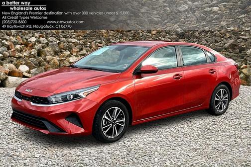2023 Kia Forte LXS