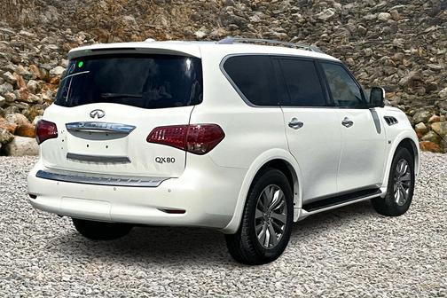 2017 INFINITI QX80 Base