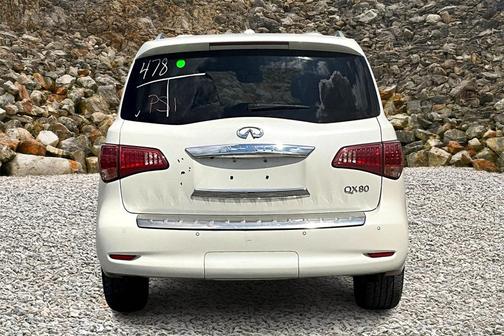 2017 INFINITI QX80 Base