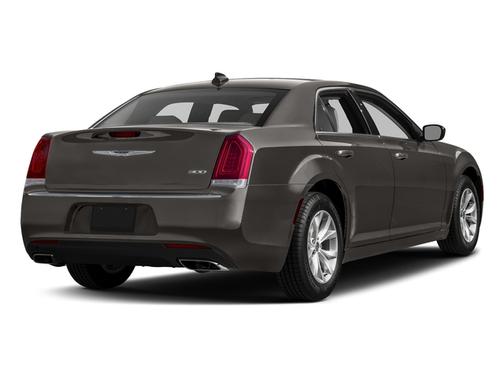 Granite Crystal Metallic Clearcoat 2017 Chrysler 300 Limited