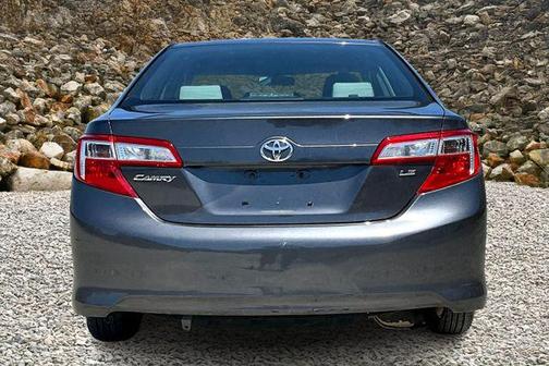 2013 Toyota Camry LE