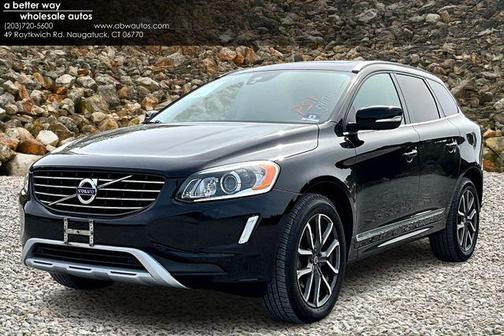 2017 Volvo XC60 T6 Dynamic