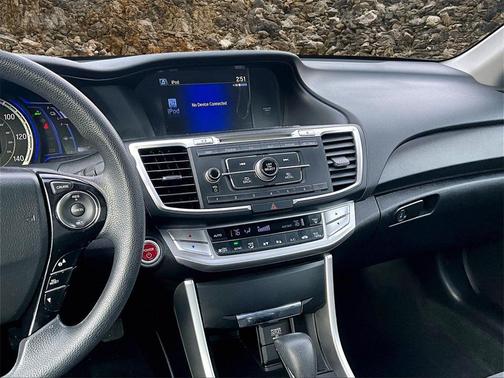 2015 Honda Accord Hybrid Base