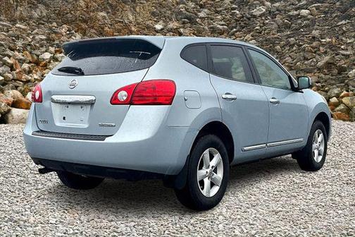 2013 Nissan Rogue S