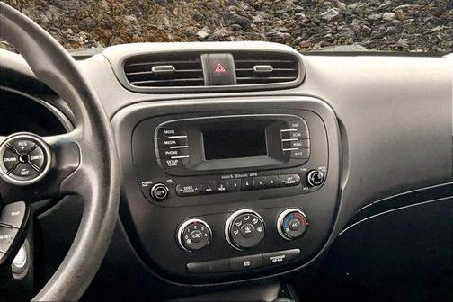 2015 Kia Soul Base