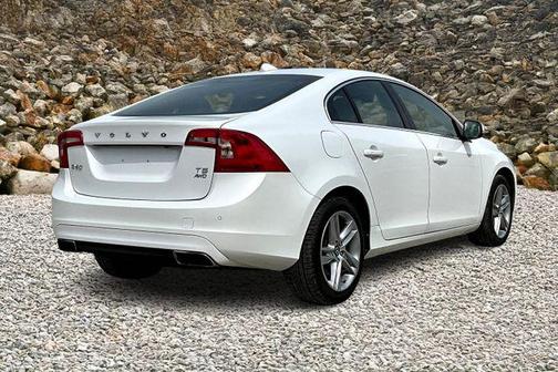 2015 Volvo S60 T5 Platinum
