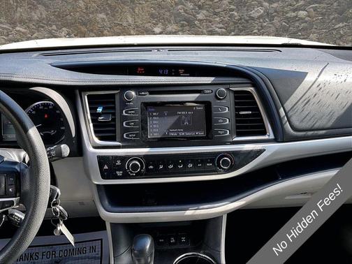 Blizzard Pearl 2018 Toyota Highlander LE