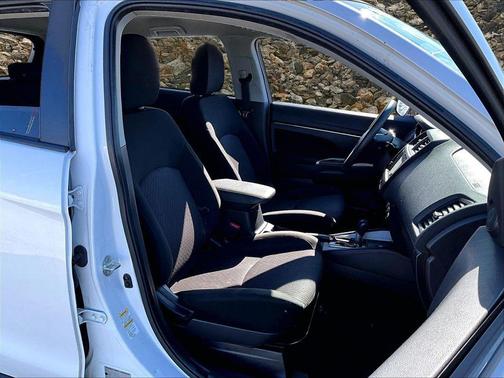 2019 Mitsubishi Outlander Sport 2.0 LE