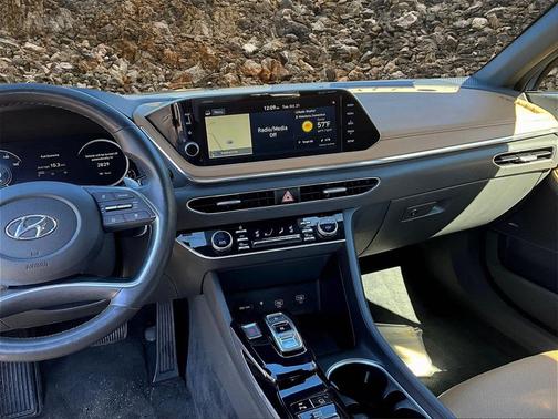 2020 Hyundai SONATA Limited