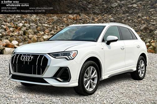 2023 Audi Q3 Premium 45 TFSI S line quattro Tiptronic