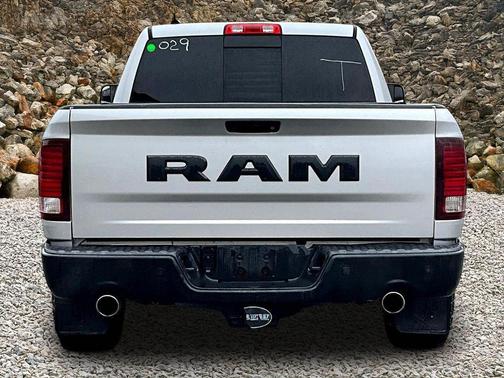 Bright Silver Metallic Clearcoat 2017 RAM 1500 Rebel