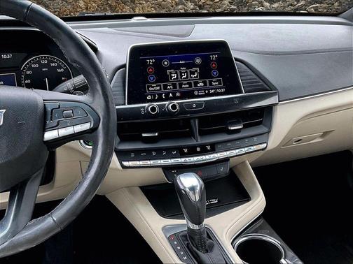 2021 Cadillac CT4 Luxury