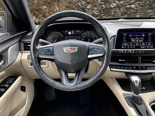 2021 Cadillac CT4 Luxury