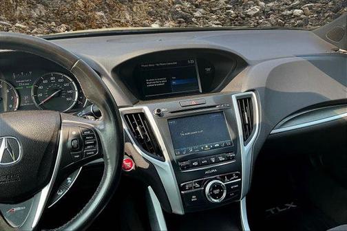 2018 Acura TLX Technology