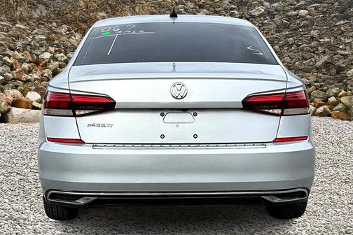 2021 Volkswagen Passat 2.0T SE