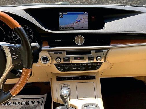 Starfire Pearl 2015 Lexus ES 300h Base