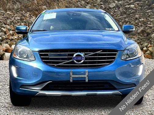 Blue 2015 Volvo XC60 T6 Platinum
