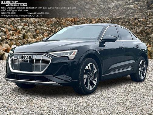 2022 Audi e-tron Sportback S line Premium Plus