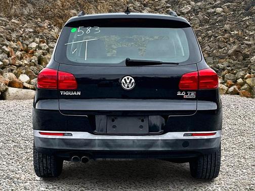 2018 Volkswagen Tiguan Limited 2.0T 4MOTION