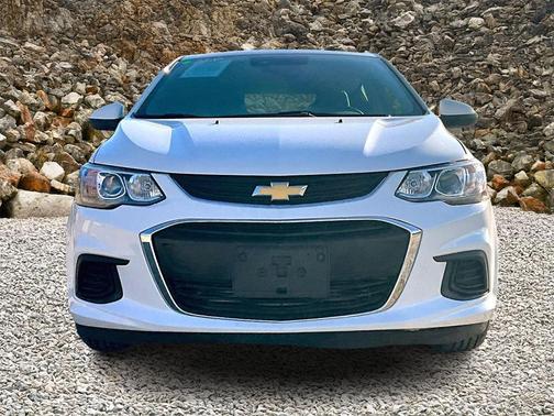 2020 Chevrolet Sonic FWD Hatchback 1FL 5-Door