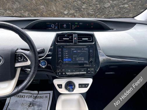 Classic Silver Metallic 2017 Toyota Prius Prime Plus