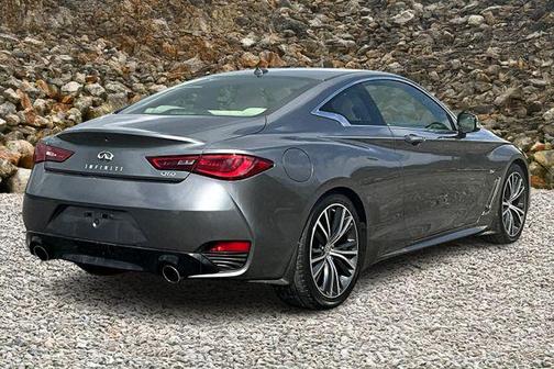 2017 INFINITI Q60 3.0T Premium