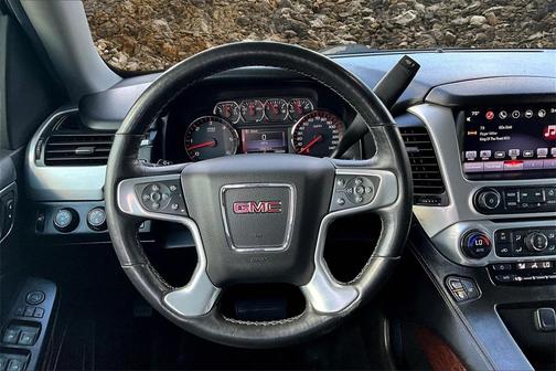 2016 GMC Yukon SLT